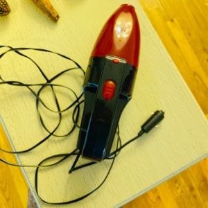 Plug in car vacuum